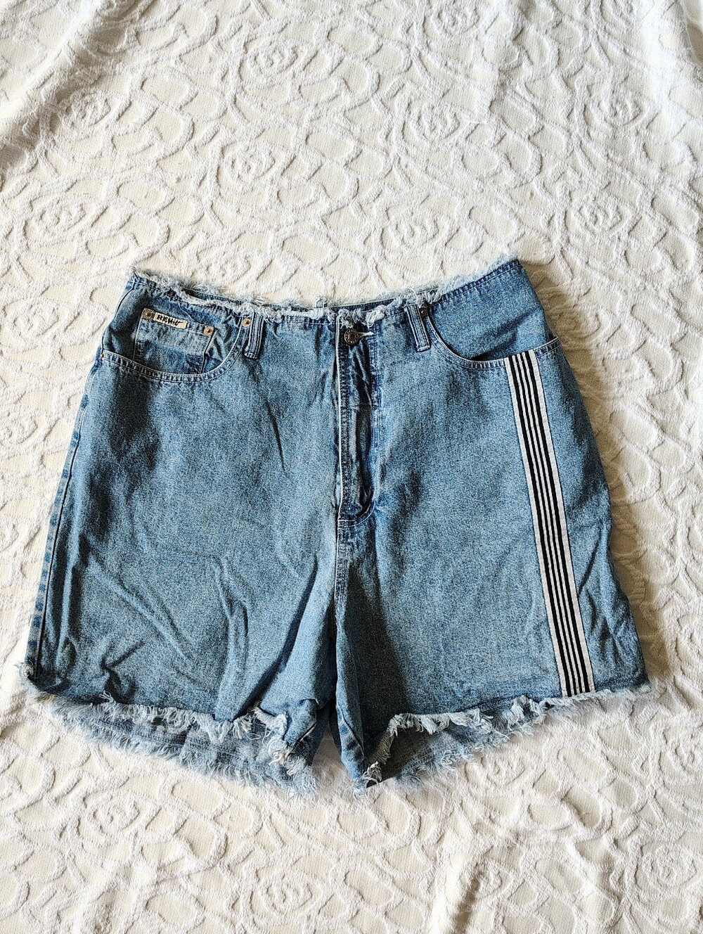 Vintage High Rise Side Stripe Jean Shorts 16
